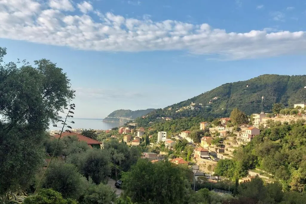 La Casa Di Nonna Lorenna Alassio Italy
