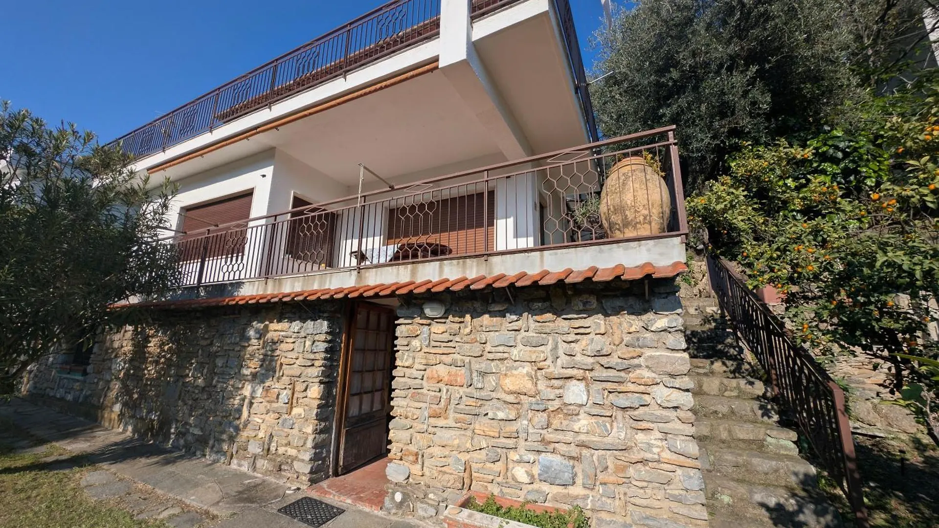 Villa La Casa Di Nonna Lorenna Alassio Italy